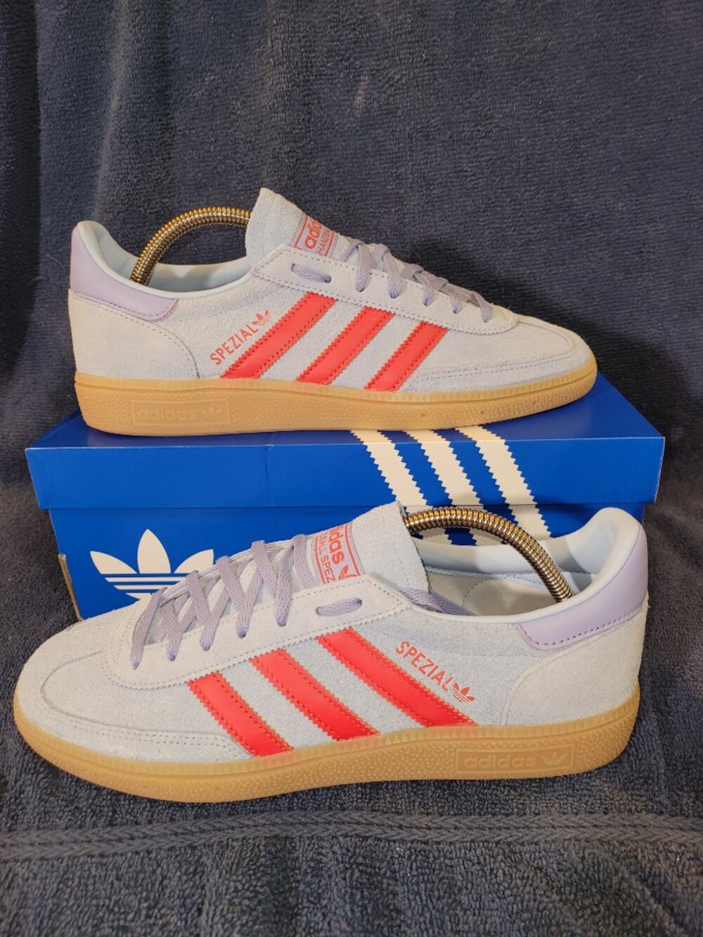 Adidas Spezial Women's Size 10 Glow Blue Red Blue Spark Sneakers JR3639 (#2489)